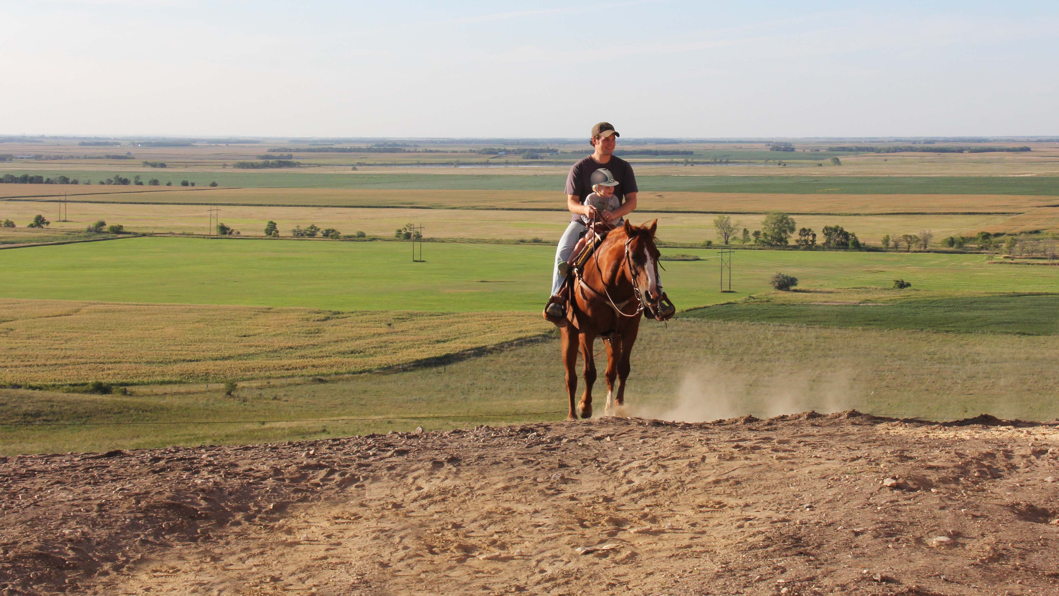 About Coteau des Prairies Lodge